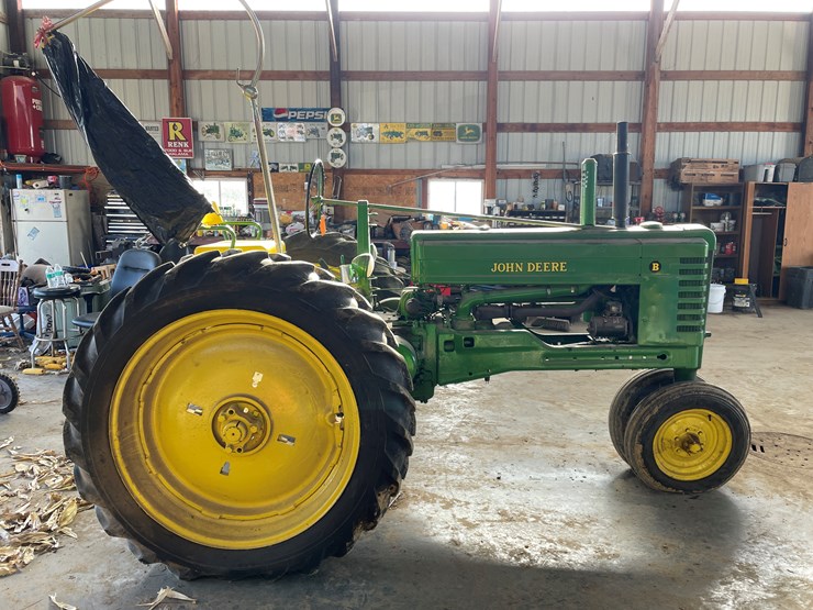 1952-john-deere-b-image-4