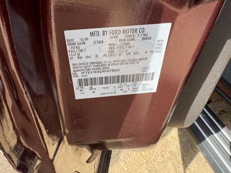 2010-ford-f150-image-8