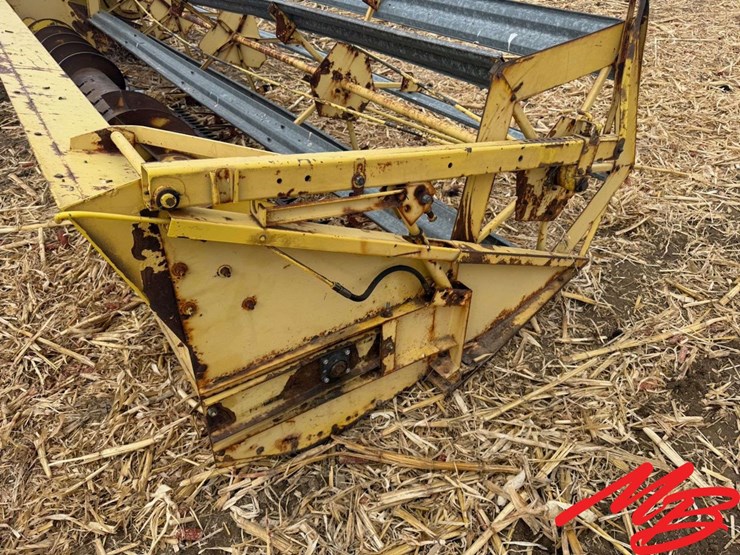 new-holland-960-image-16