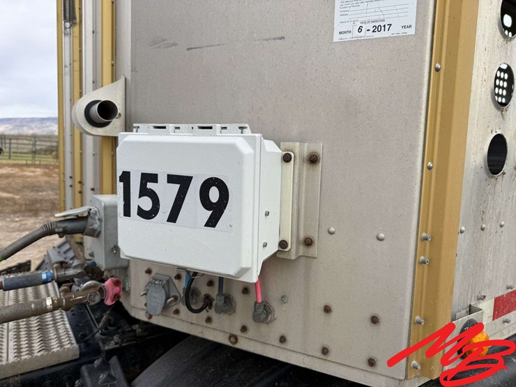 2014-merritt-53'-x-image-23