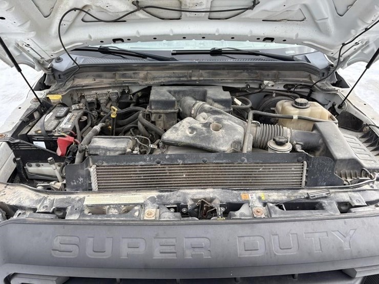 2011-ford-f250-image-19