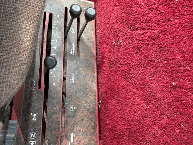 1974-oliver-2255-image-12