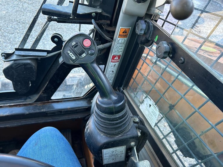 2016-case-tr340-image-23