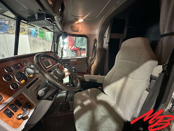 2007-peterbilt-379-image-72