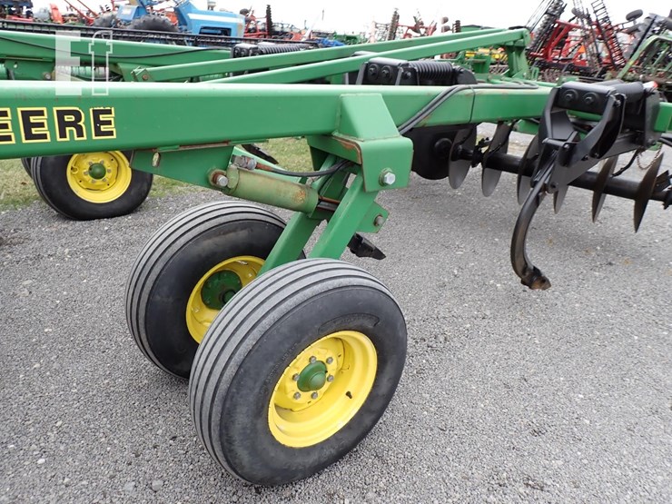 john-deere-510-image-11