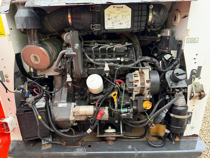 2018-bobcat-t590-image-16