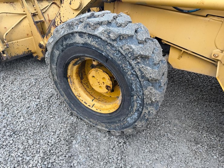 john-deere-310d-image-18