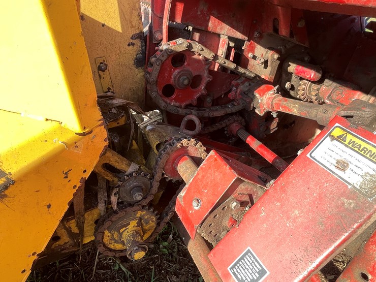 new-holland-790-image-15