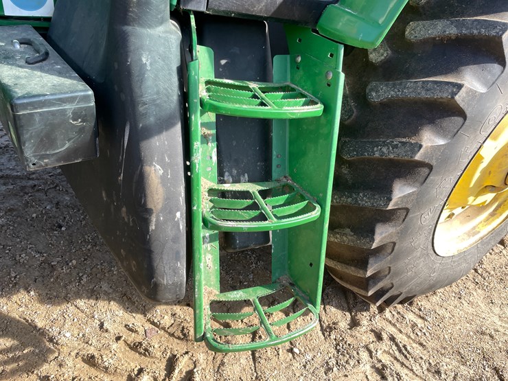 john-deere-7330-image-27