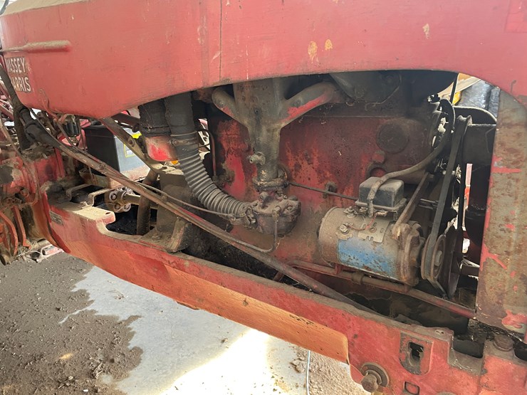 1958-massey-ferguson-33-image-6