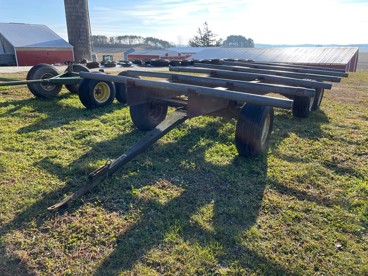 #6034-•-homemade-bale-mover-on-tandem-running-gear-image-1