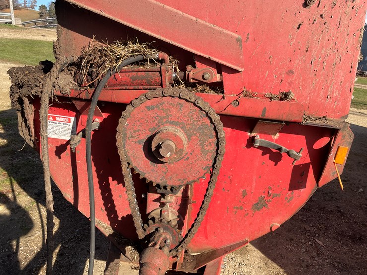 #6016-•-nu-hawk-manure-spreader-image-15