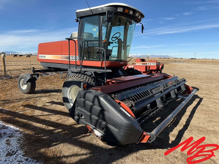 hesston-8450-image-8