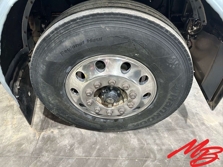 2007-peterbilt-379-image-62