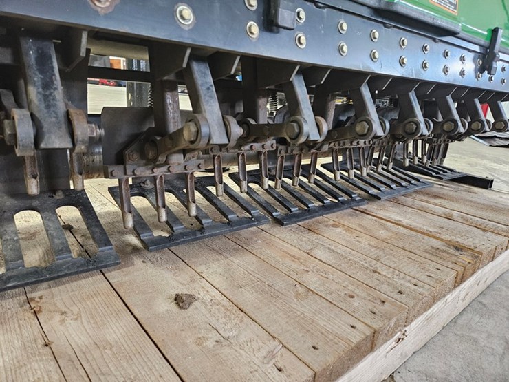 2000-john-deere-aercore-2000-image-15