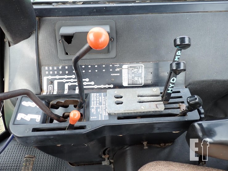 john-deere-4440-image-17