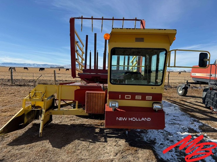 new-holland-1069-image-9