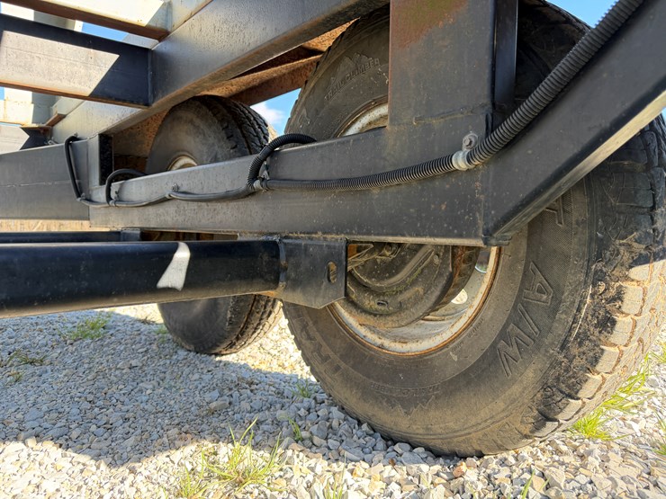 2004-convey-all-bts240-image-10