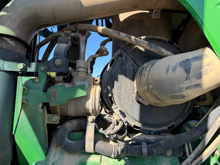 2007-john-deere-8230-image-40
