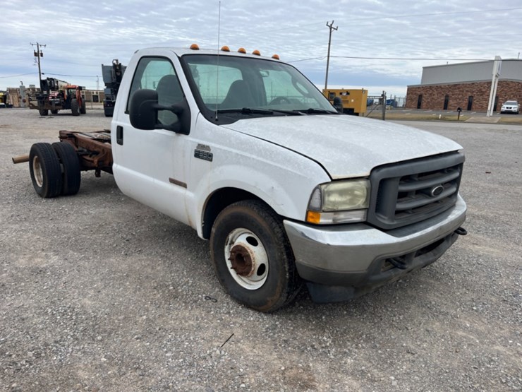 2004-ford-f350-image-3