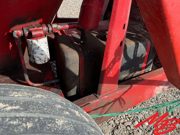 gehl-135-image-8