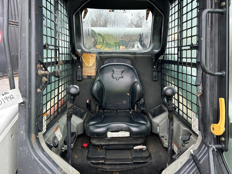 bobcat-t650-image-19