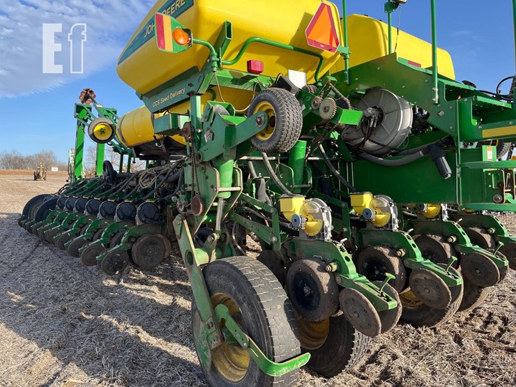 john-deere-1770nt-image-14