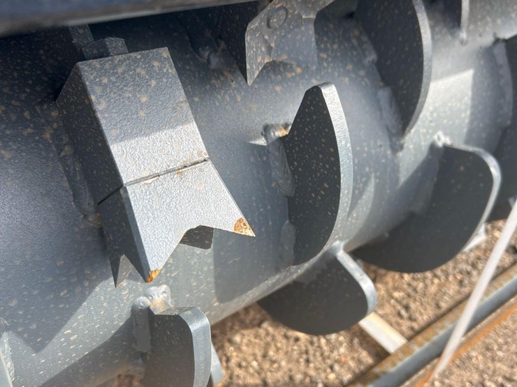 raytree-rmbd50-50in-skid-steer-drum-mulcher-image-2