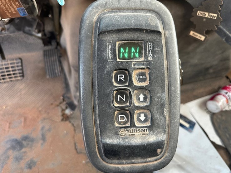 2012-international-durastar-4300-image-12