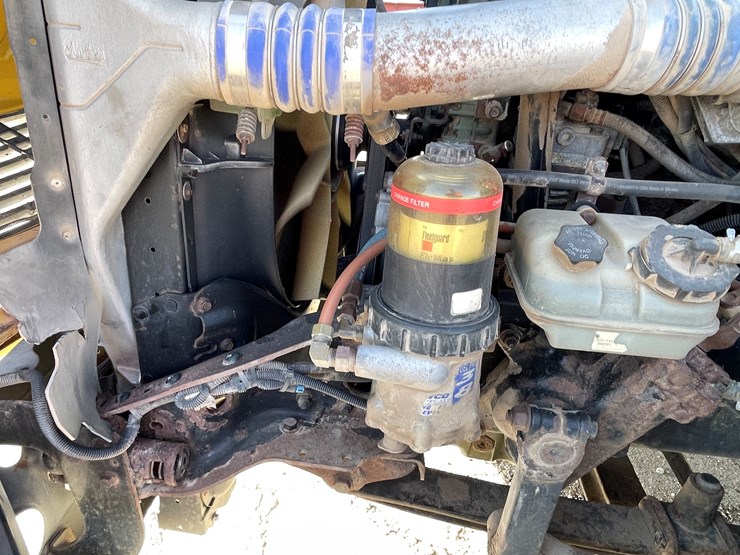 #6036-•-2009-freightliner-semi-(wi-title-in-delay)-image-45