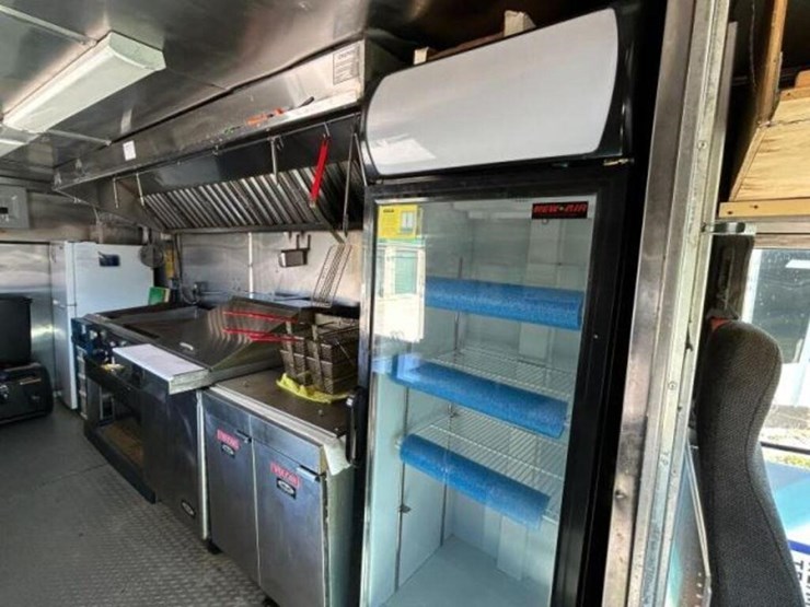 2007-ford-l-image-21