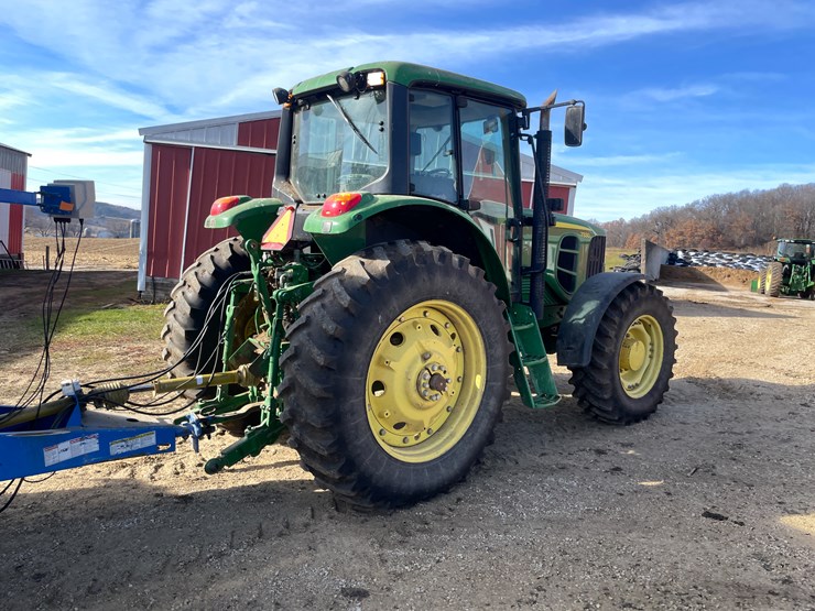 john-deere-7330-image-5