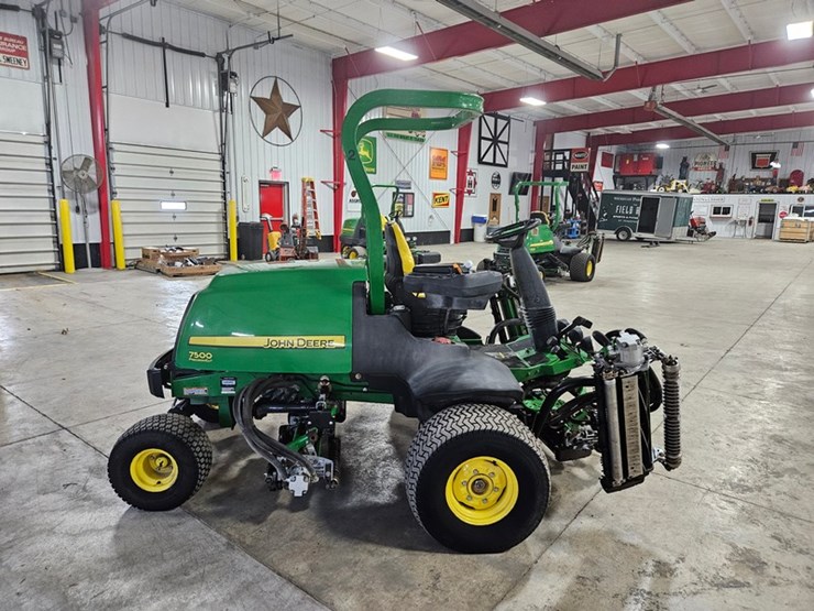 john-deere-7500-image-6