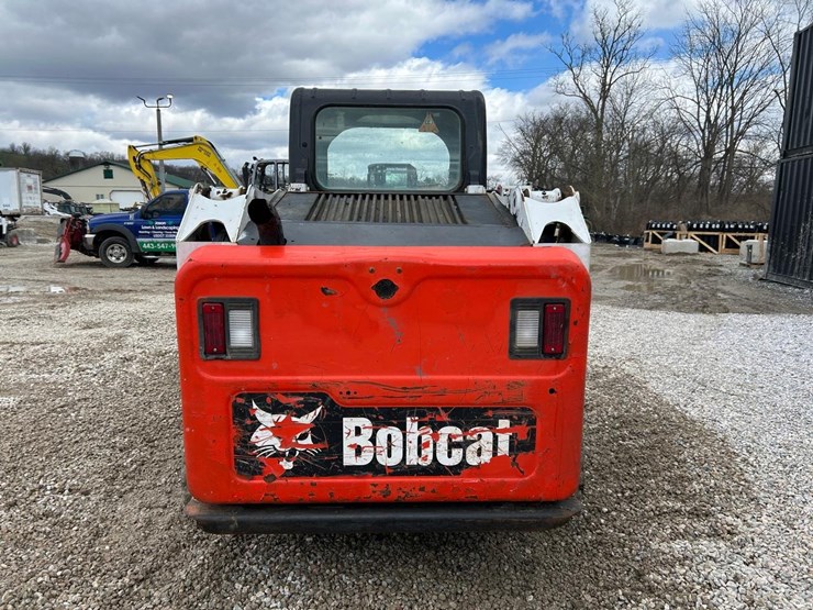 2022-bobcat-t550-image-3