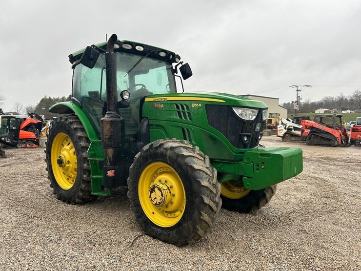 2019-john-deere-6155r-image-6