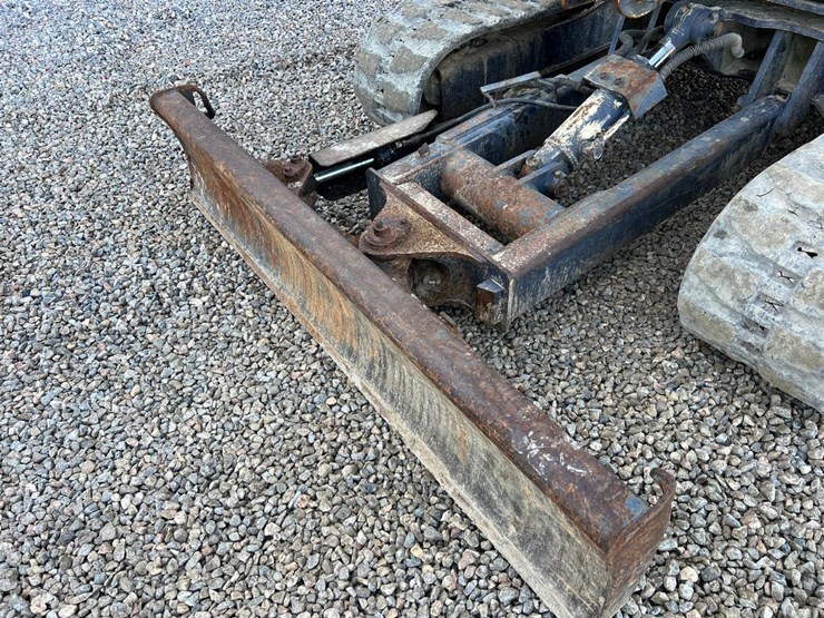 kubota-kx121-3ss-image-13