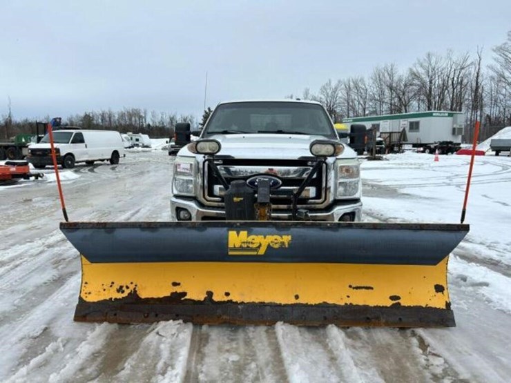 2011-ford-f350-image-2