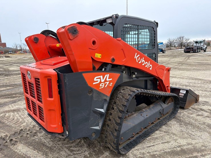 2024-kubota-svl97-2-image-4