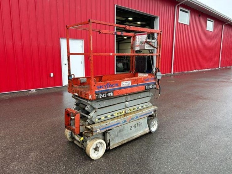 2009-skyjack-sjiii3219-image-3