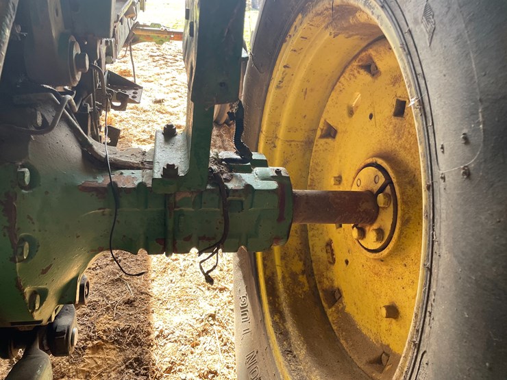 john-deere-4000-image-13