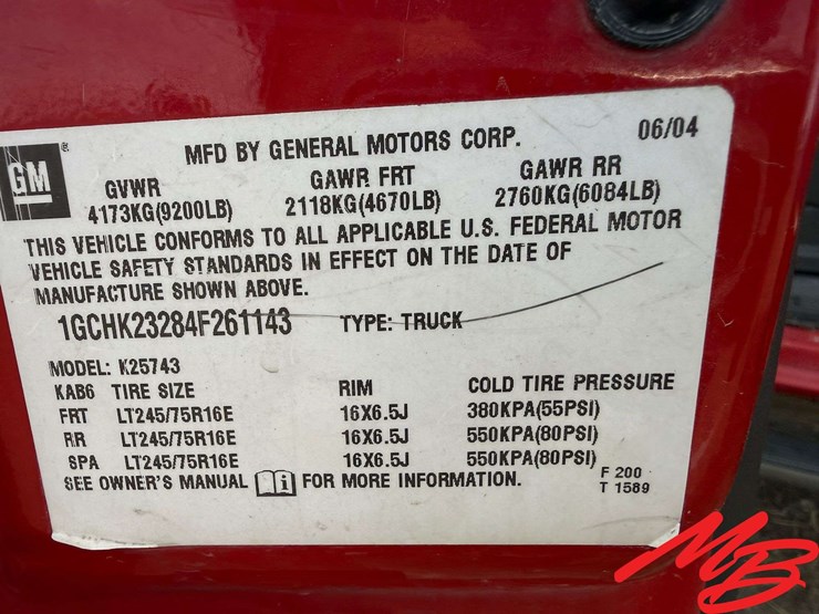 2004-chevrolet-silverado-2500-image-38