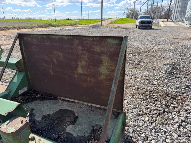 john-deere-1418-image-14