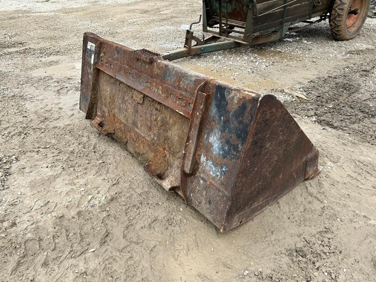 john-deere-72-image-3