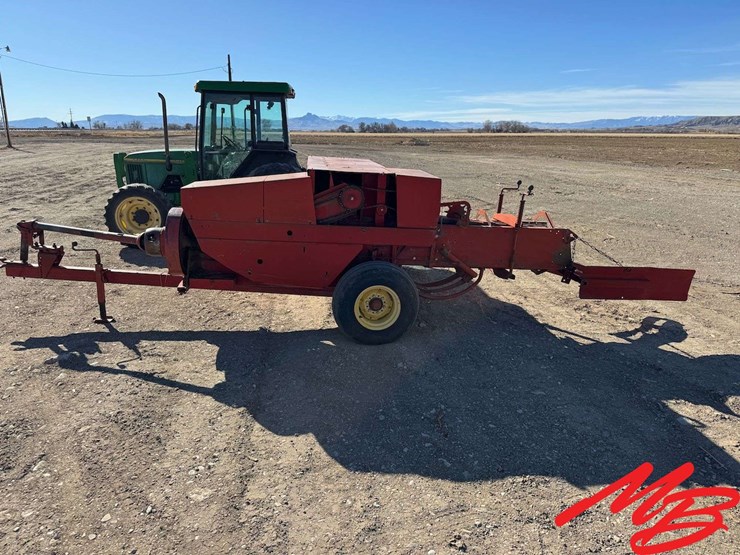 new-holland-315-image-8