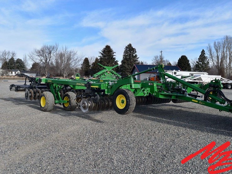 2019-john-deere-2660vt-image-15