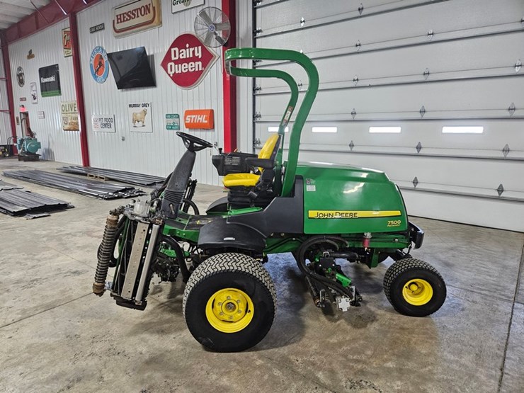 john-deere-7500-image-2