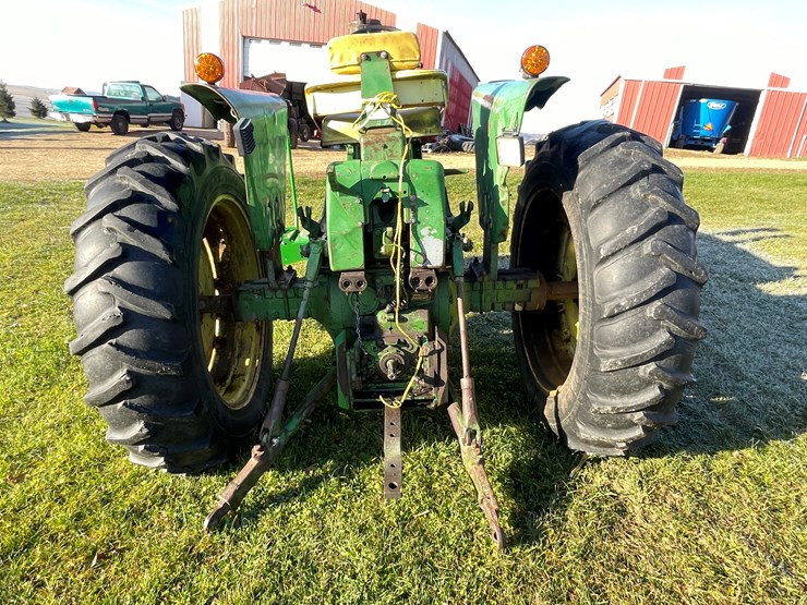 john-deere-4020-image-17