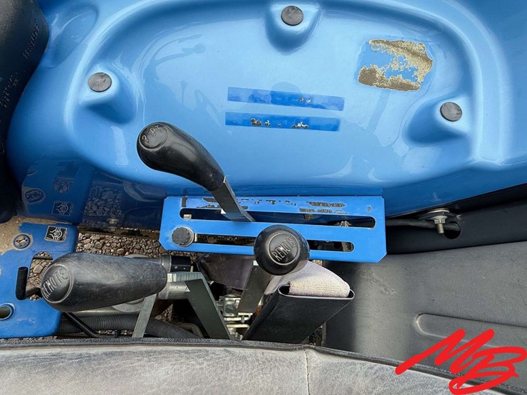 new-holland-tc40a-image-19