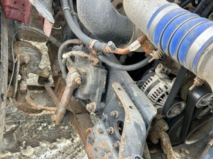 2017-western-star-4700-image-40