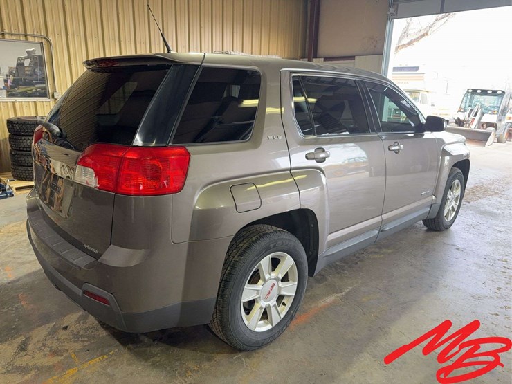 2010-gmc-terrain-sle-image-5